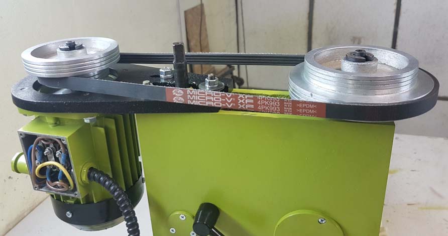 Фото свердлильного настільного верстата 2Д103п Фото свердлильного настільного верстата 2Д103па